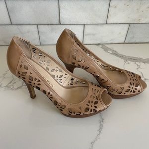 Franco Sarto peep toe leather high heels size 7.5
